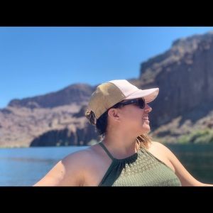 Meet your Posher, Rosario